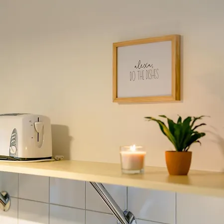 Eigene Im Stadtzentrum Mit Wunderschoener Dachterrasse Apartman