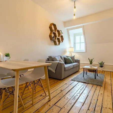 Appartement Eigene Im Stadtzentrum Mit Wunderschoener Dachterrasse *