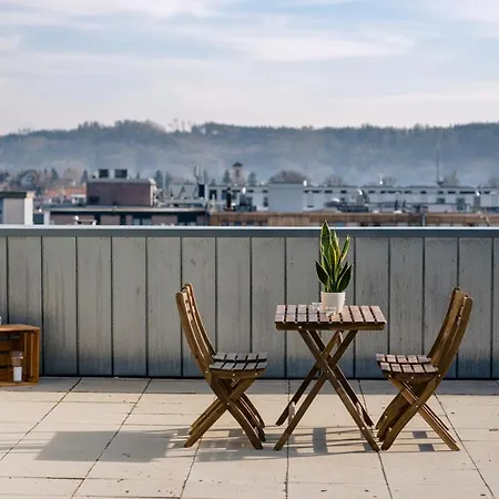 Eigene Im Stadtzentrum Mit Wunderschoener Dachterrasse 빌