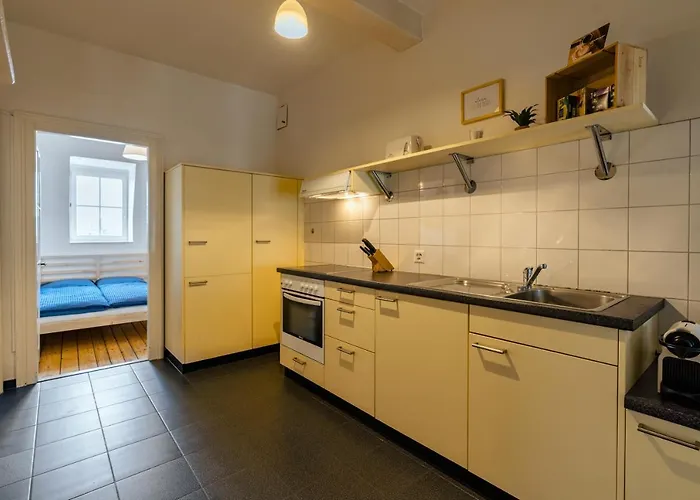 Eigene Im Stadtzentrum Mit Wunderschoener Dachterrasse * ביאל