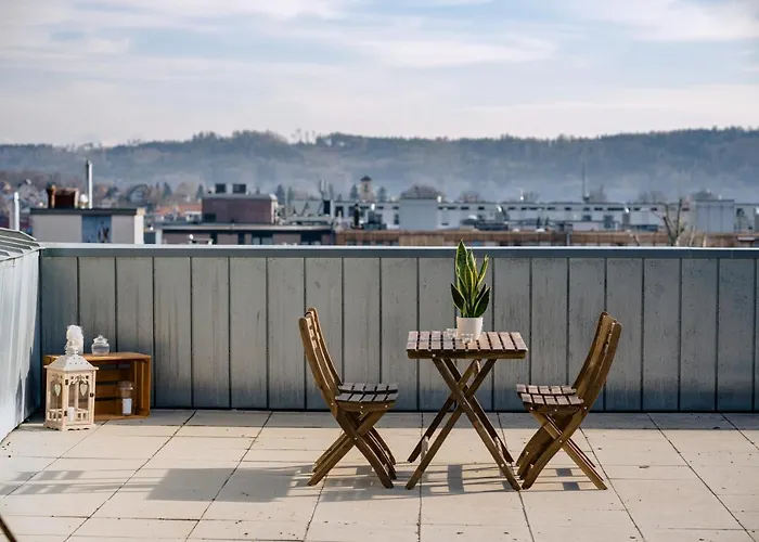 Eigene Im Stadtzentrum Mit Wunderschoener Dachterrasse ביאל