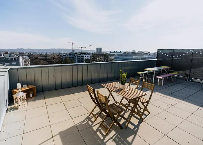 Eigene Im Stadtzentrum Mit Wunderschoener Dachterrasse דירה *