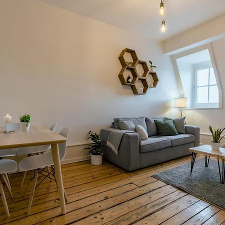 Eigene Im Stadtzentrum Mit Wunderschoener Dachterrasse * Biel