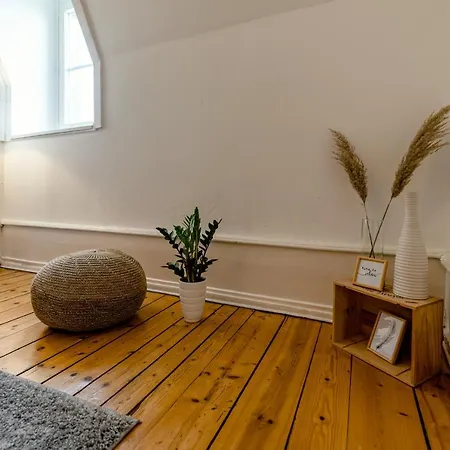 Apartment Eigene Im Stadtzentrum Mit Wunderschoener Dachterrasse Biel